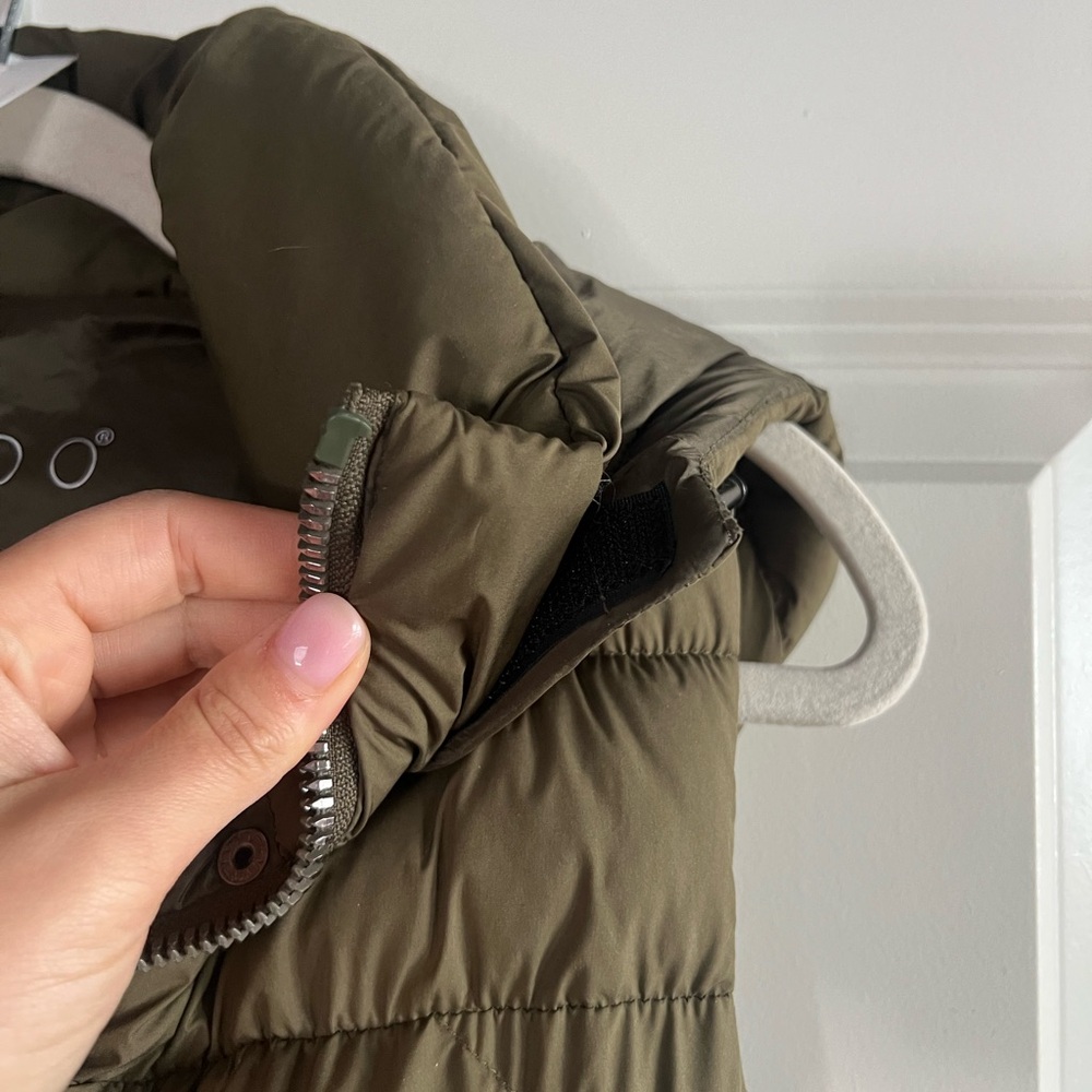 Bernardo Khaki Quilted Vest - Picture 3 of 7